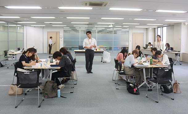 学生アンバサダー会議の様子