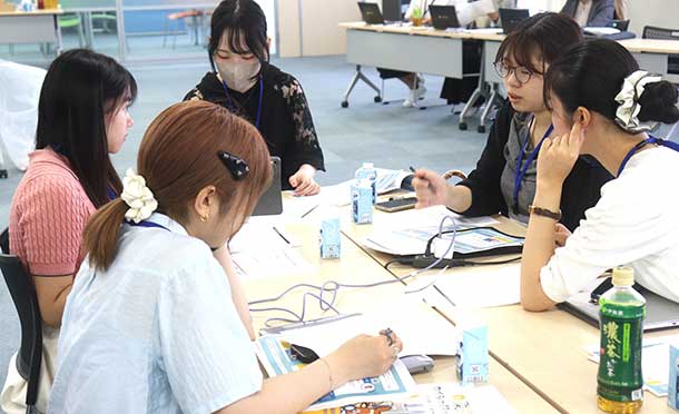 学生アンバサダー会議の様子